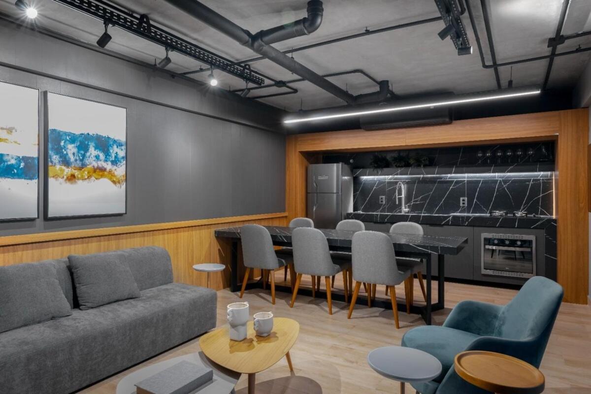 Cozy Flat, My House, Your House